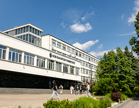 m-aster-carusel_450x350_crop_478b24840a